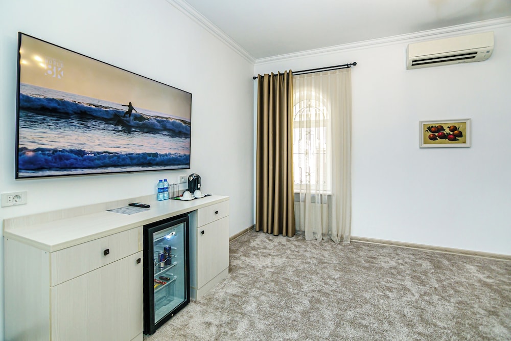Art Club Hotel 12/63