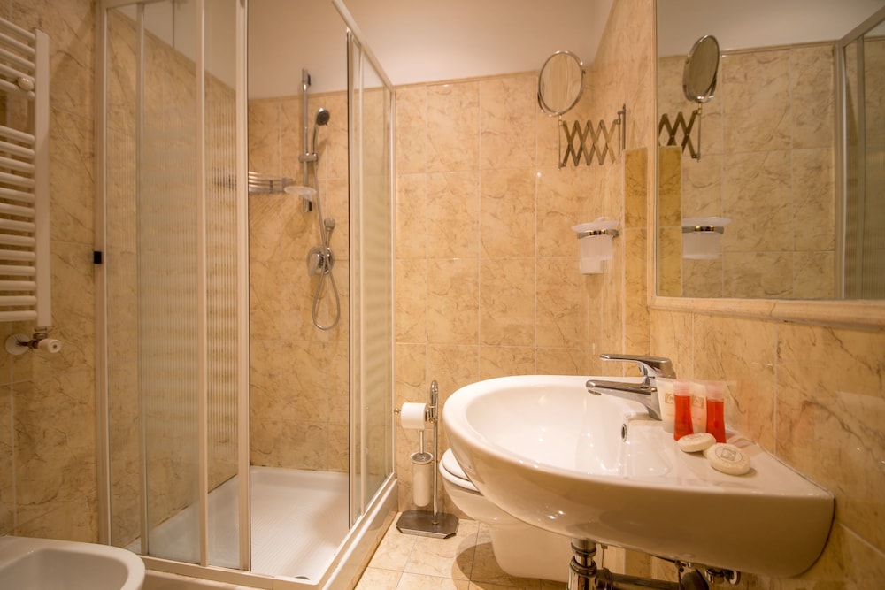 Boncompagni Suite 46/50
