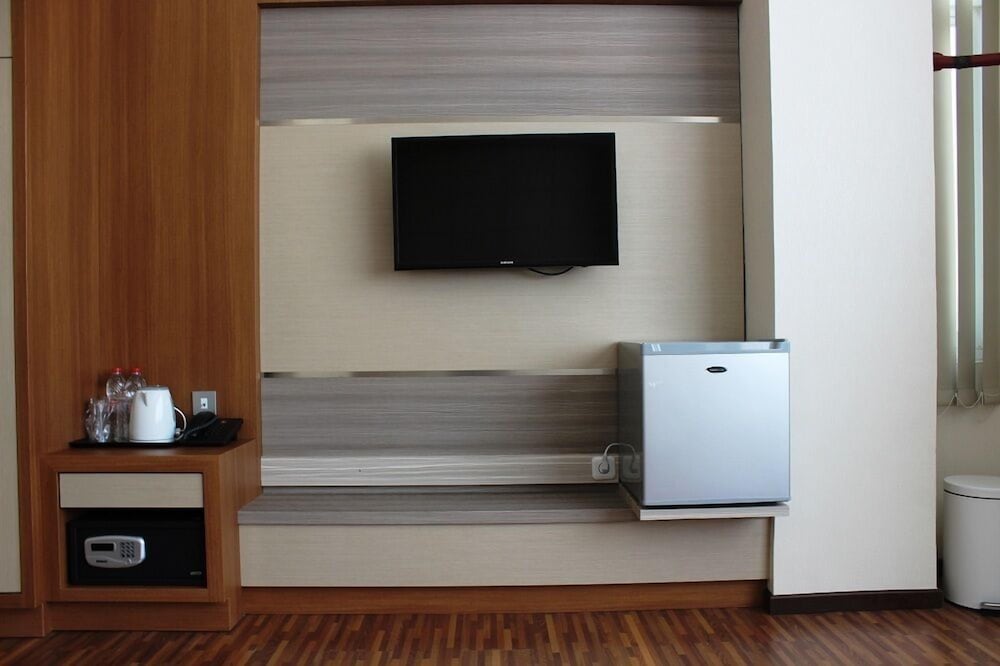 Ideas Hotel Ibrahim Adjie 26/31