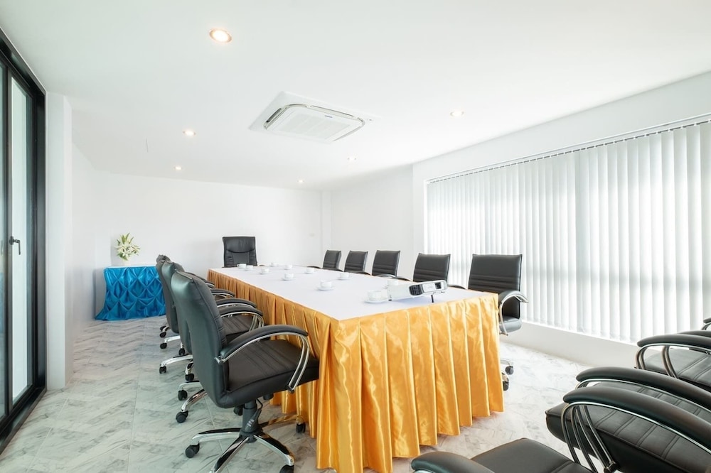 Sita Krabi Hotel 52/60