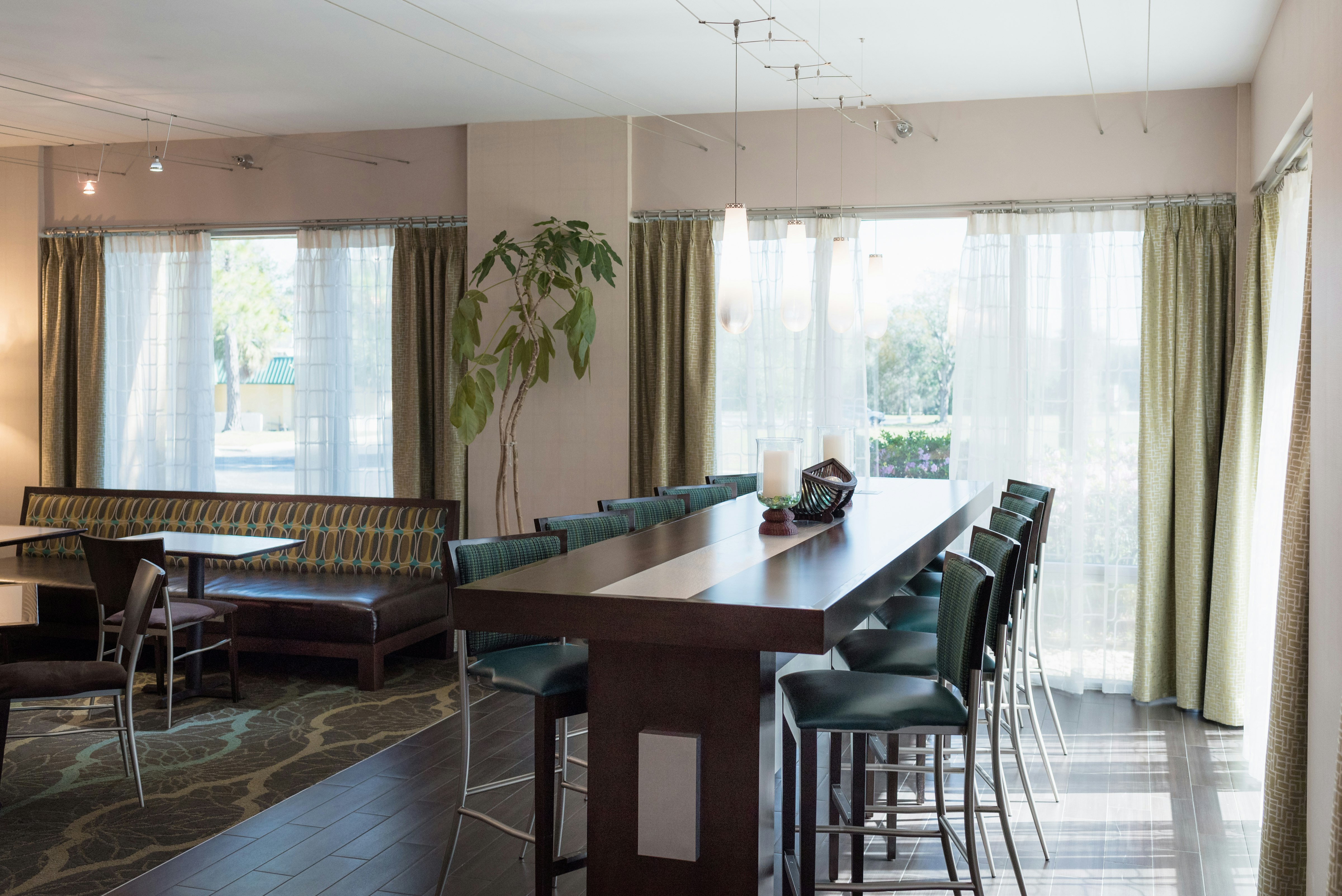 Hampton Inn Brooksville-Dade City 49/66