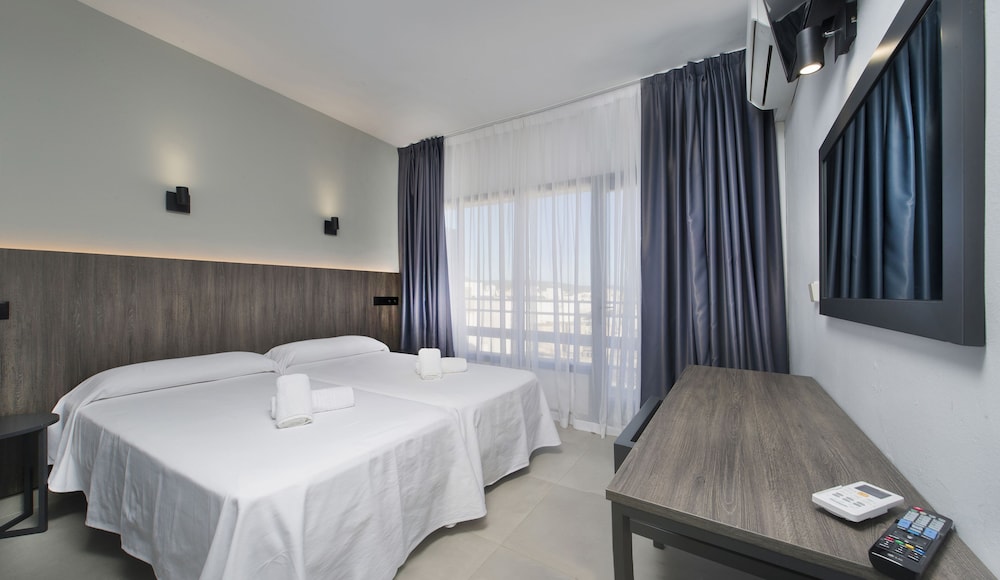 ECONOMY, TWIN BEDS