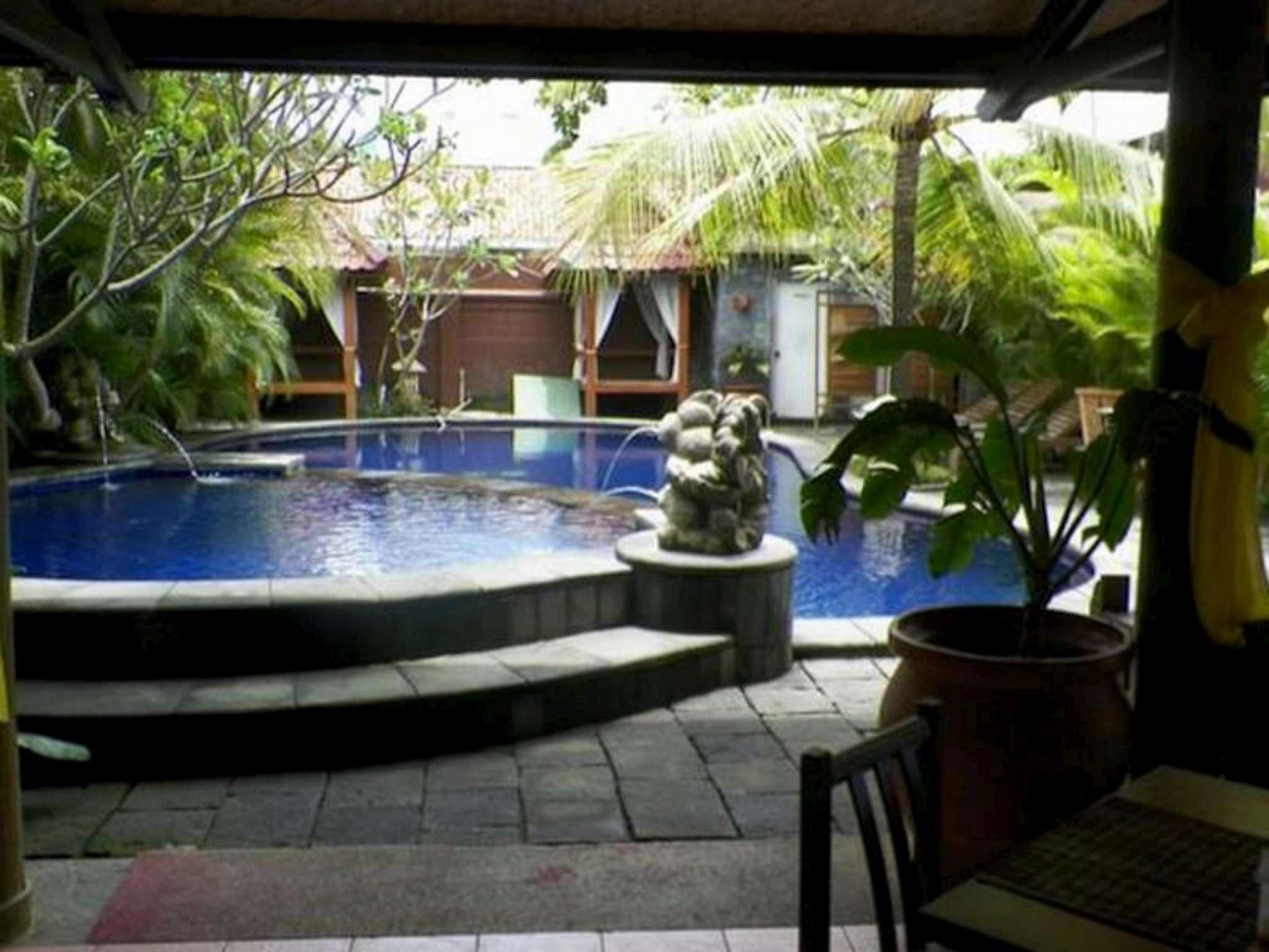 Nyiur Indah Beach Hotel 24/31