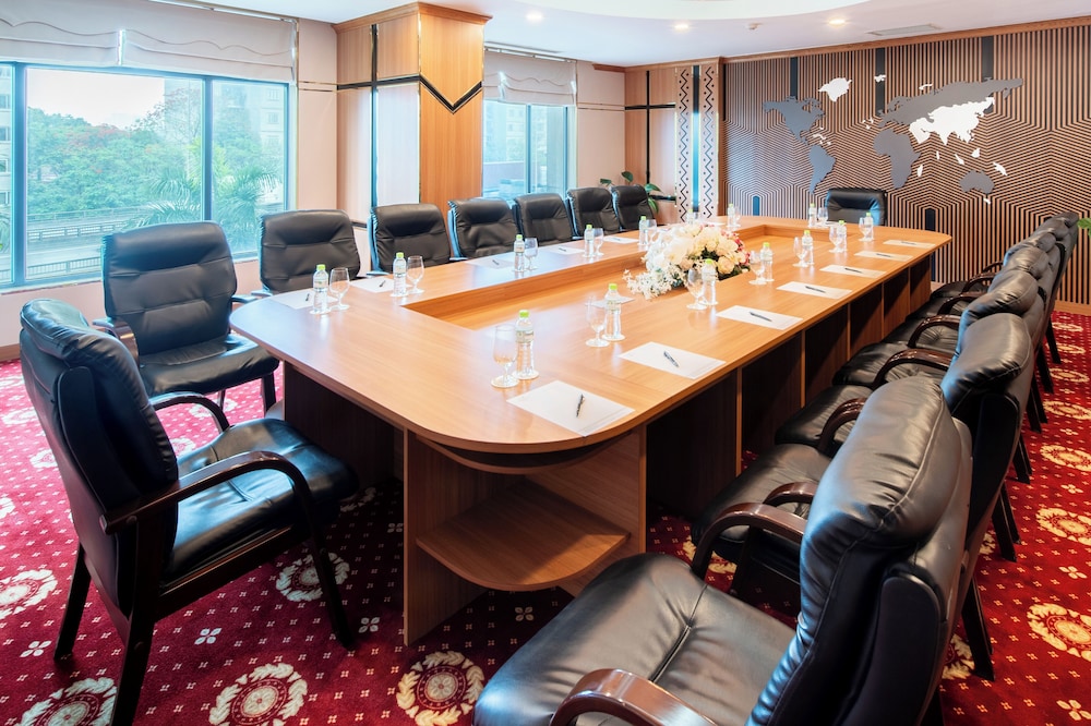 Muong Thanh Grand Hanoi Hotel 45/50