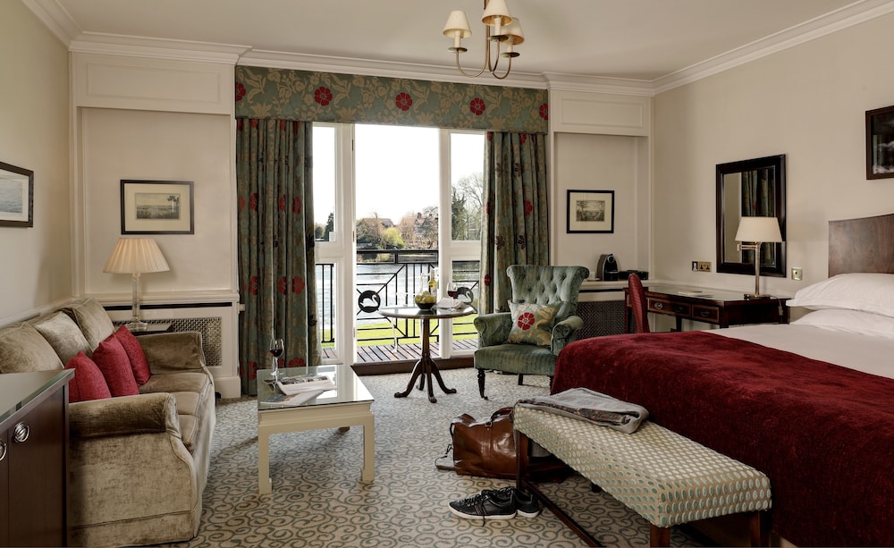 Macdonald Compleat Angler 39/69