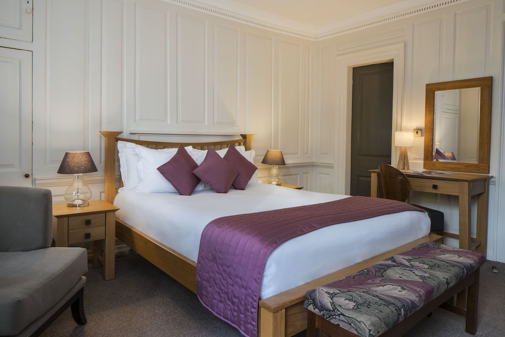 Vanbrugh House Hotel 8/47
