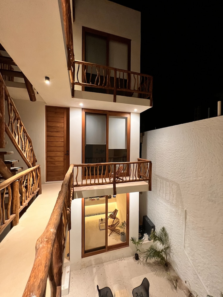 Tikul Hotel Boutique 24/50