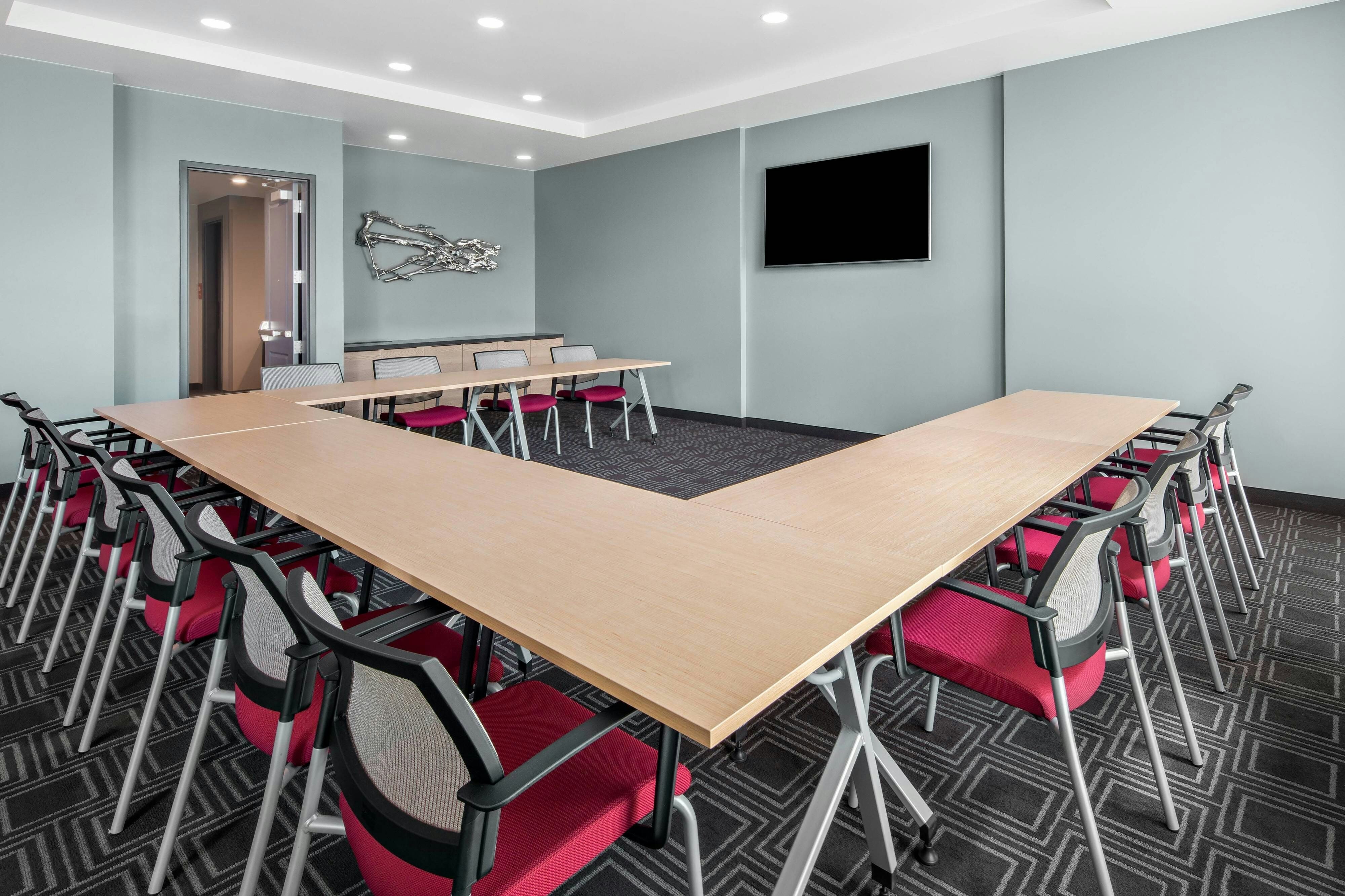 TownePlace Suites by Marriott Loveland Fort Collins 17/21