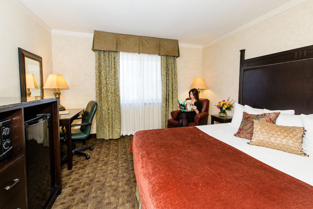 STANDARD, KING BED