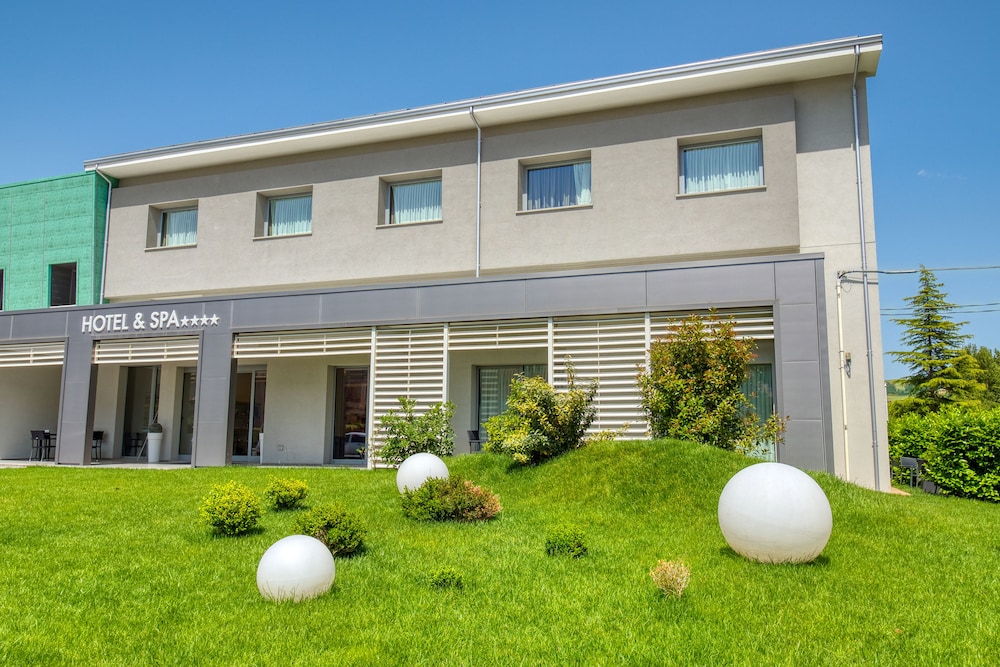 Hotel Bramante Spa 57/59