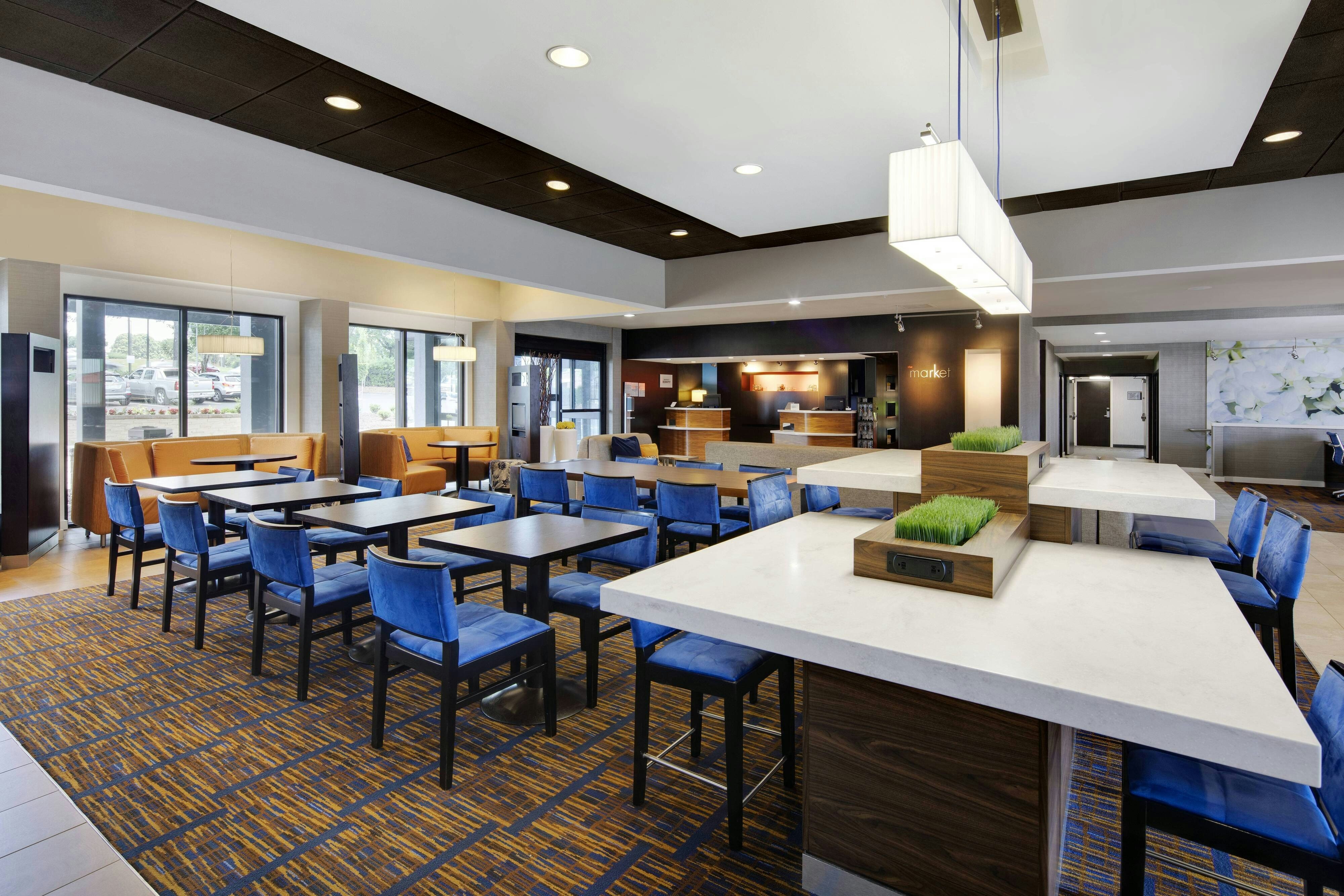 Courtyard By Marriott Atlanta Marietta I 75 North 11/17