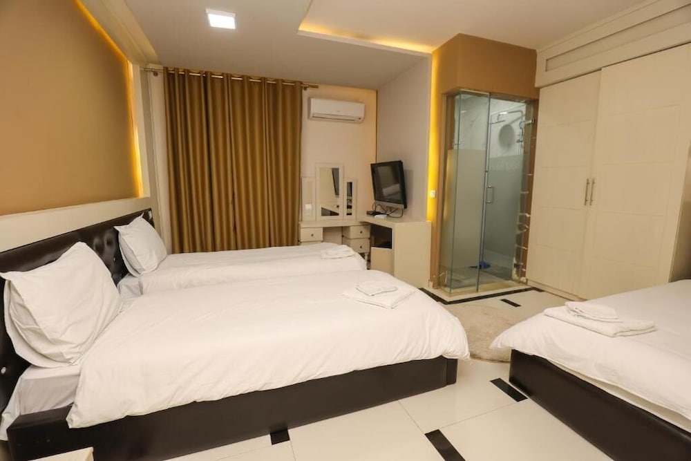 HOTEL KRISTAL KORCE 19/55