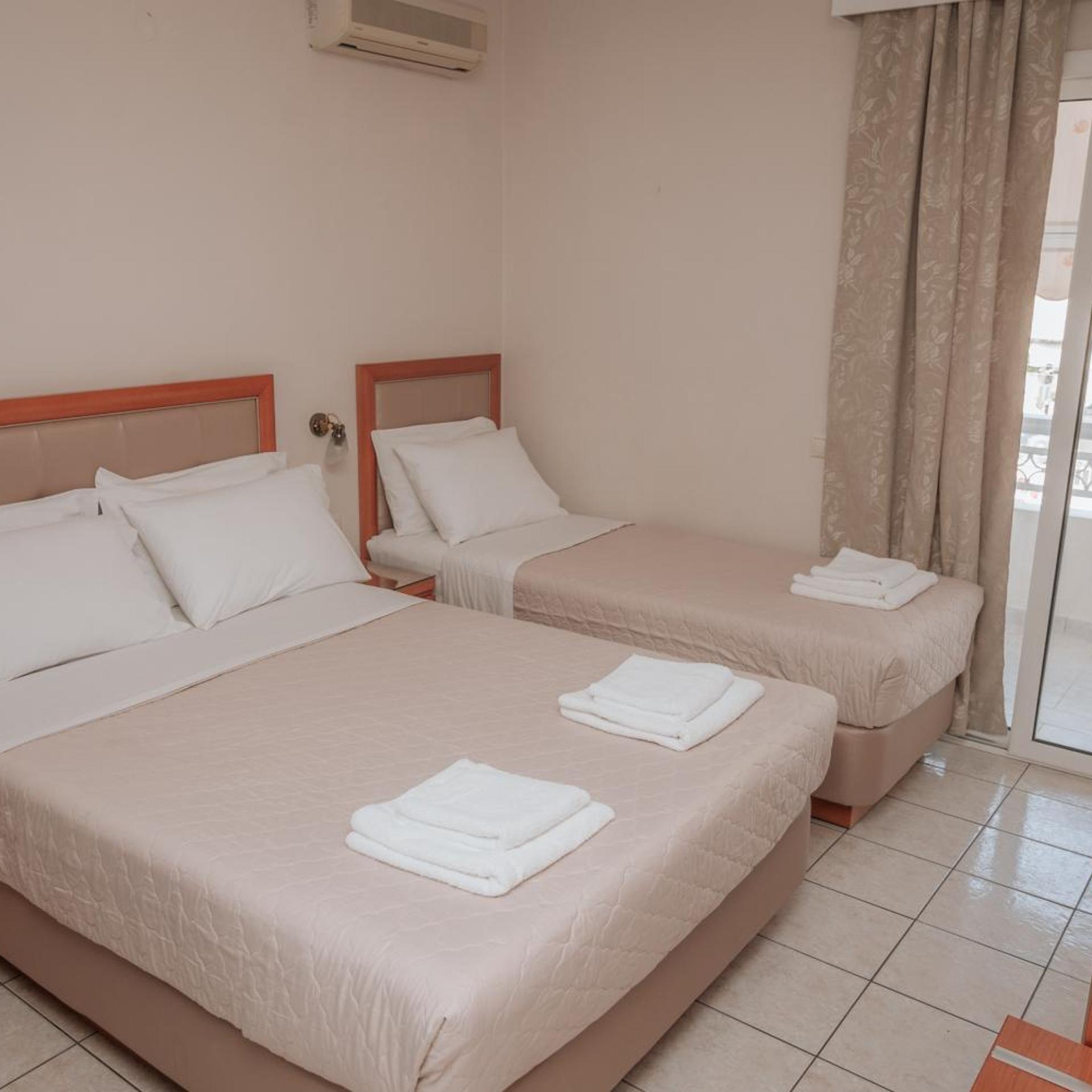 Hotel Hermes 4/50