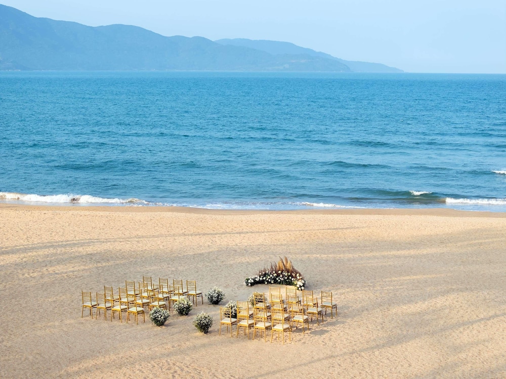 Pullman Danang Beach Resort 45/50