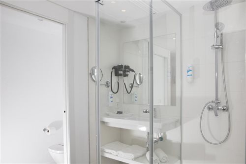 Room, Single, Double or Twin Bed, Balcony, Hotel Alua Leo 2/2