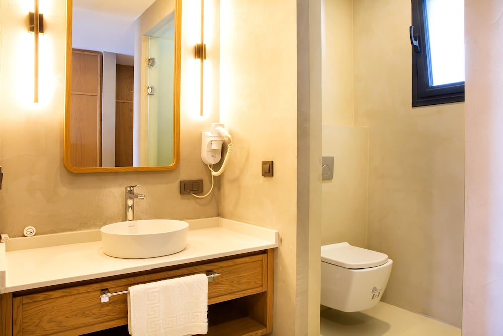 Dilekagaci Hotel 66/69