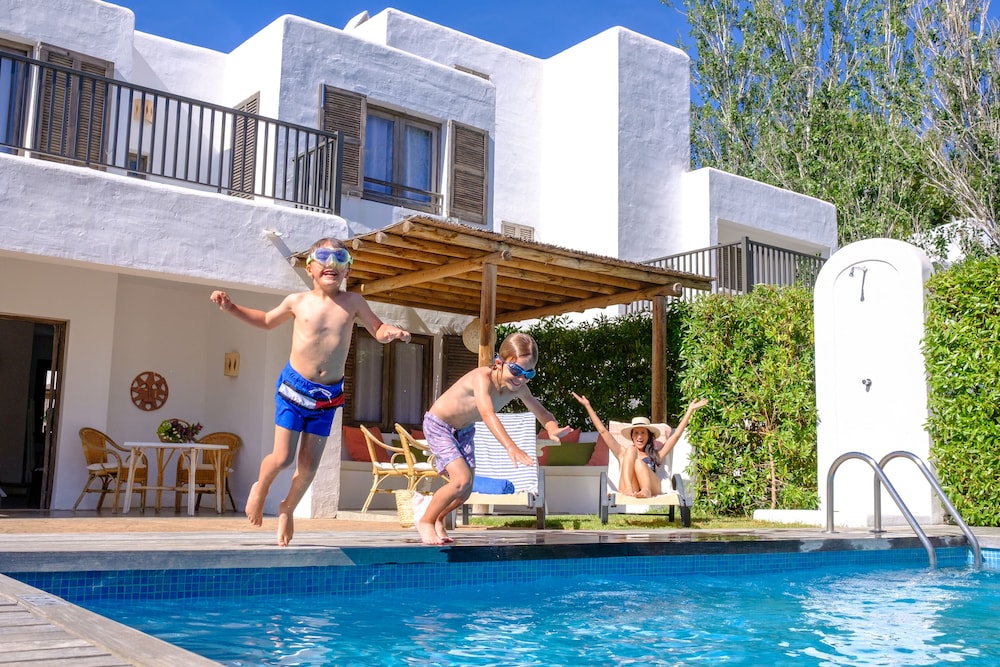 Cabau S Argamassa Villas 8/36