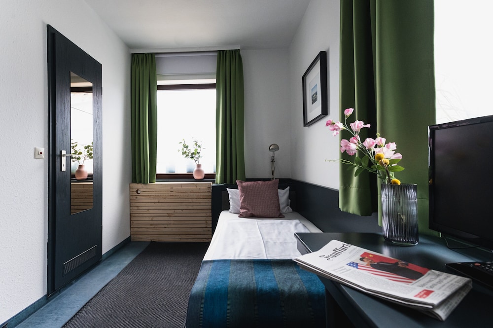 City Hotel Fellbach 24H CHECK-IN 23/26