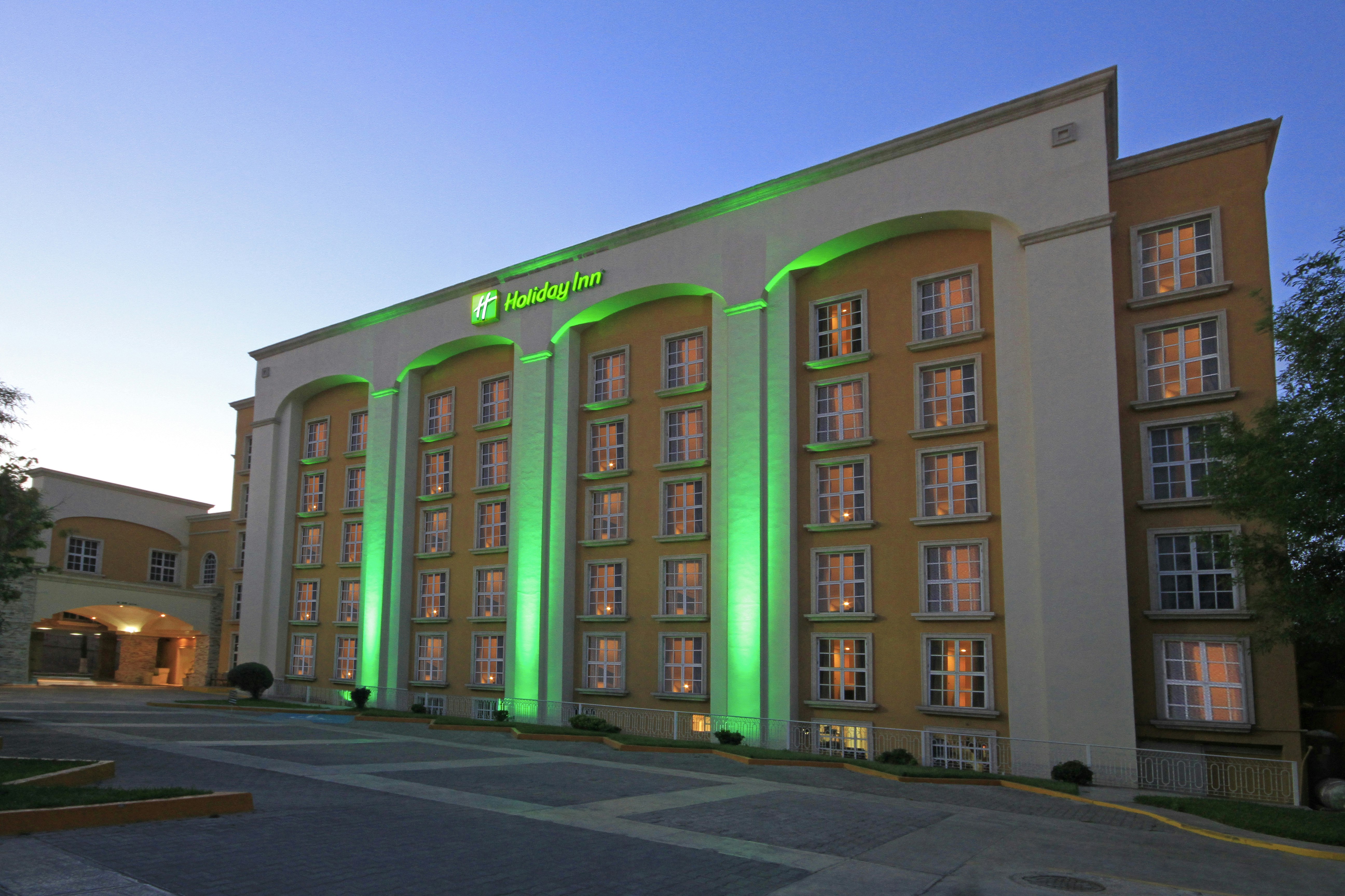 Holiday Inn Monclova 3/50