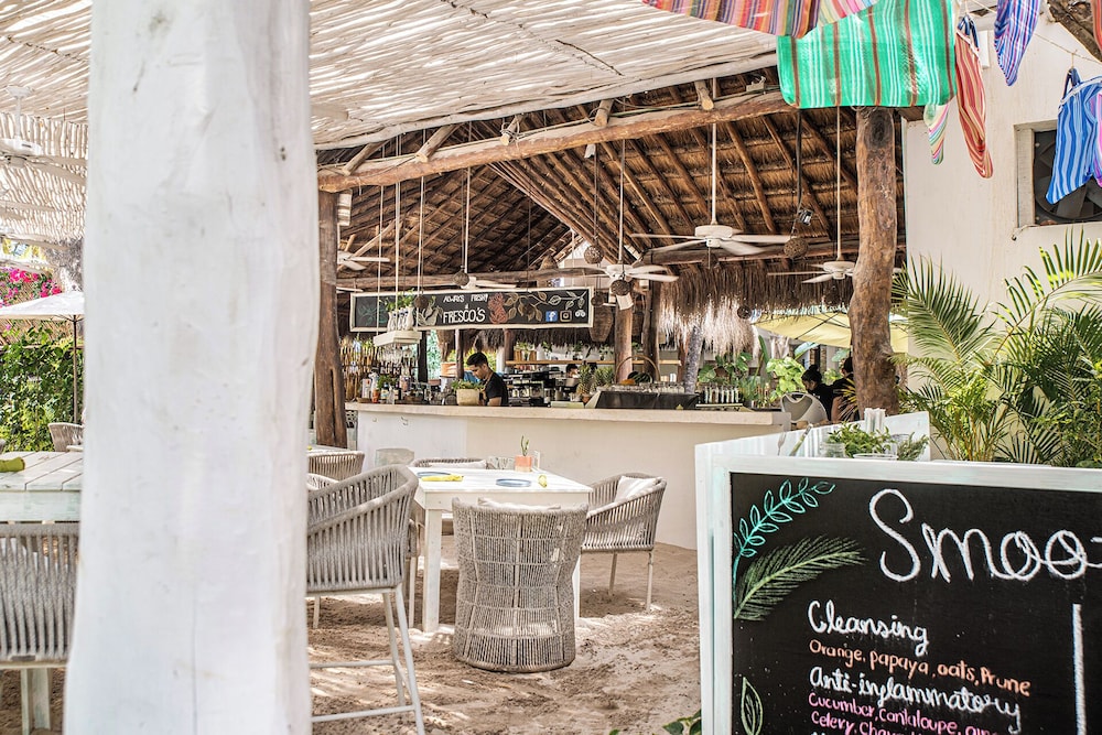 Cabanas Tulum 2/50