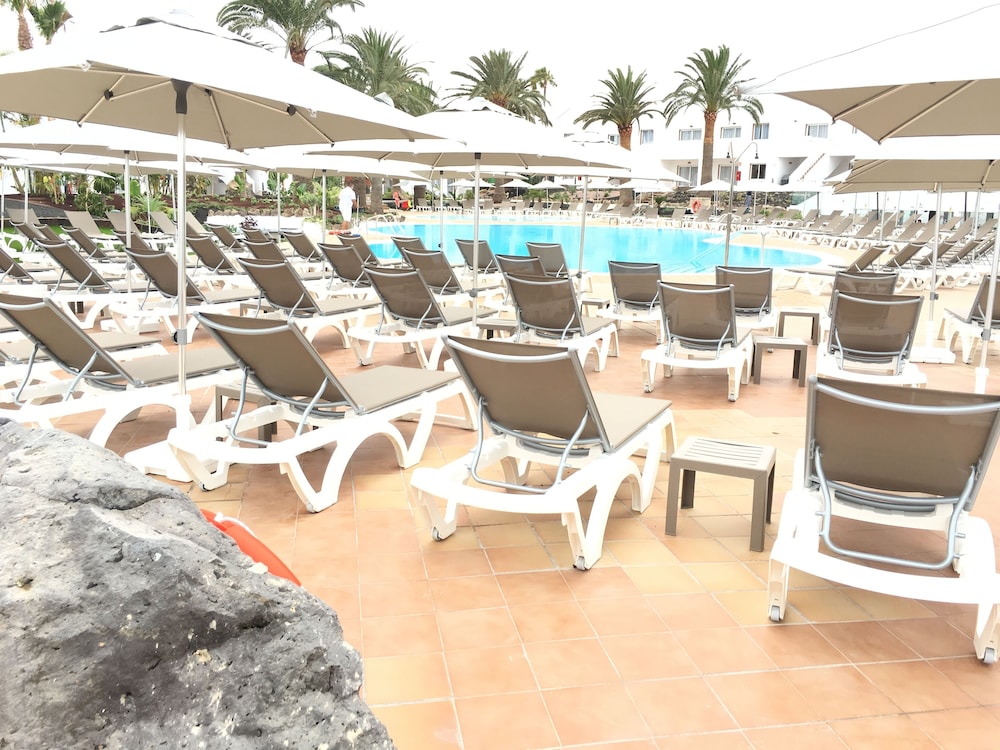 BLUESEA Corralejo Village 16/50