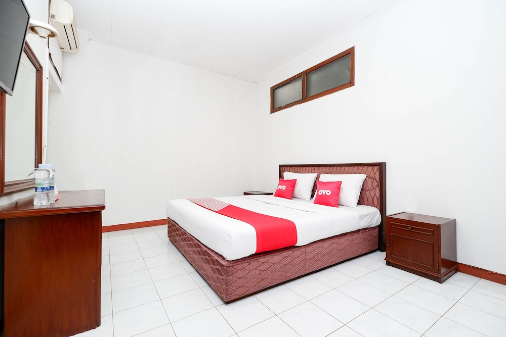 Super OYO Capital O 1644 Hotel Griya Kencana 10/59