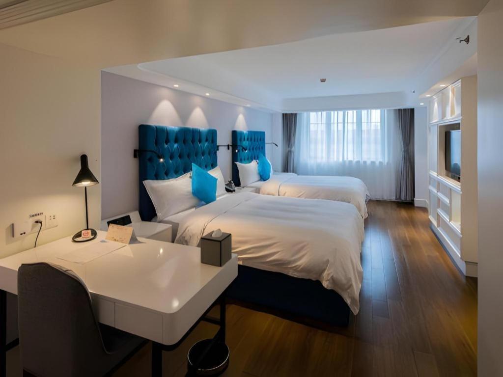 Jinchen Hotel Shanghai 32/56