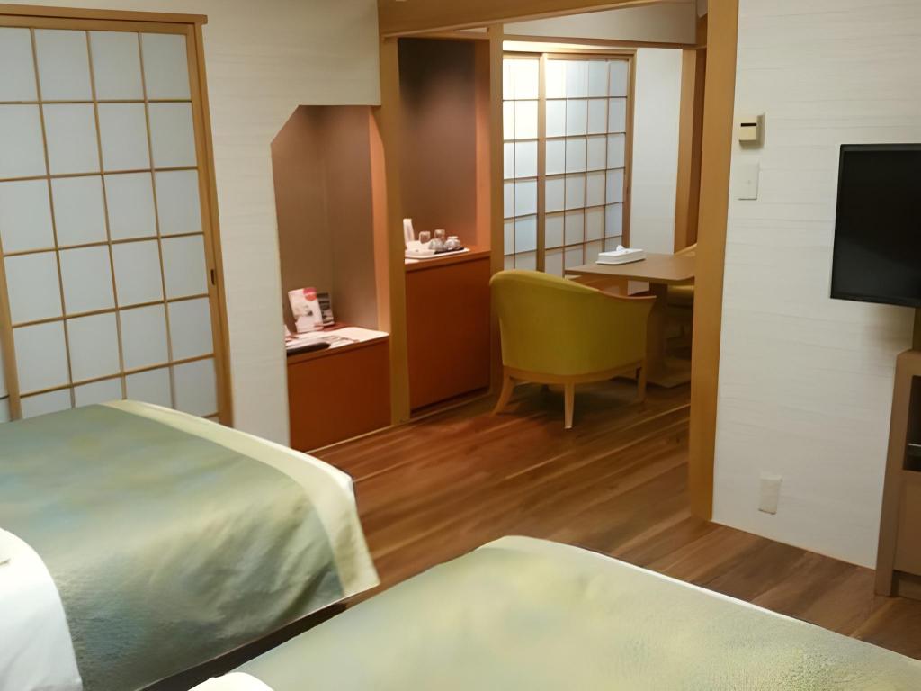 Japanese, Single Bed