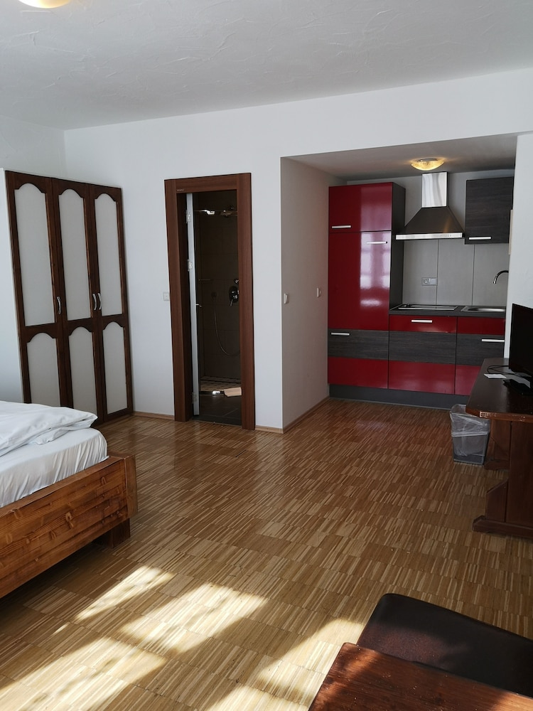ATLAS Posthotel 30/67