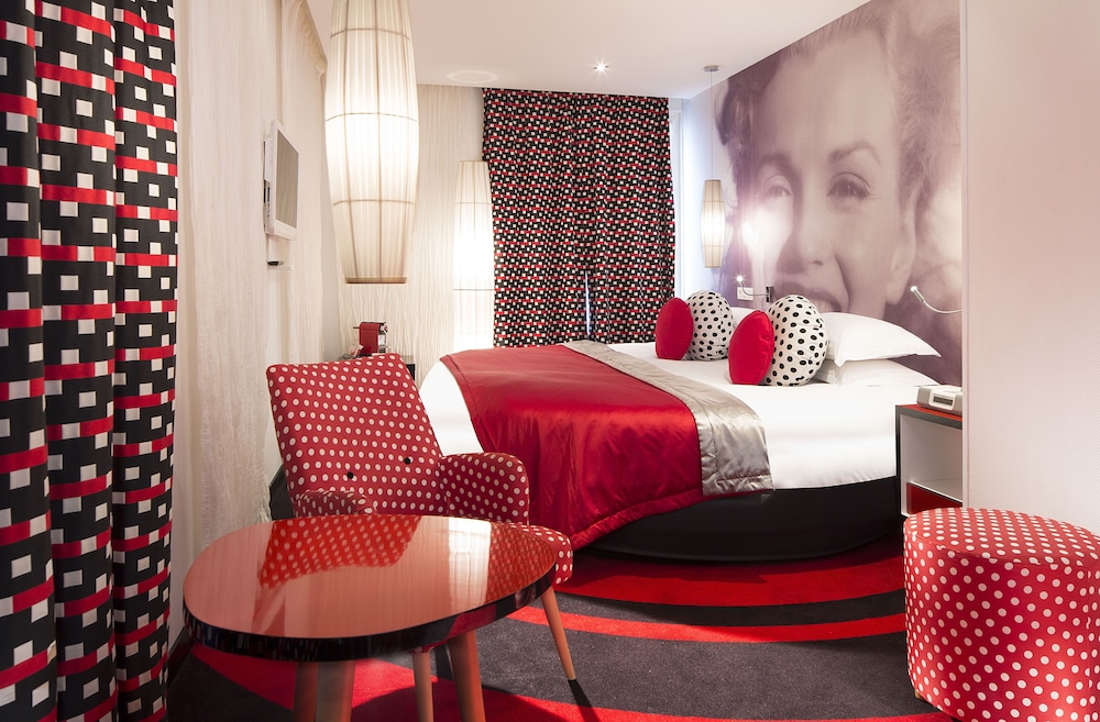 Platine Hotel 31/53