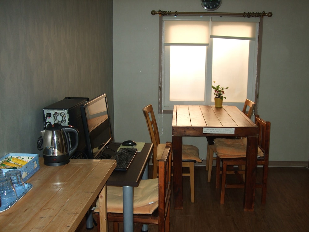 Birdsnest Hostel Hongdae 30/39