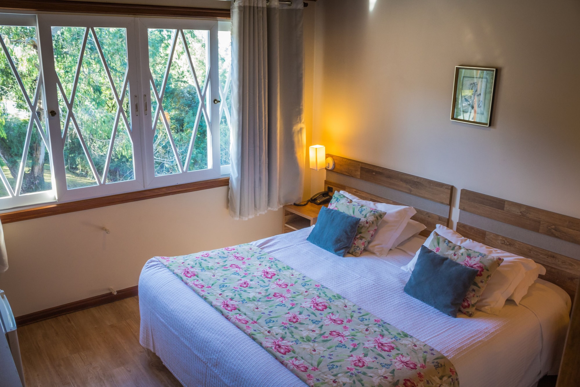 SUPER, LUXURY, DOUBLE BED