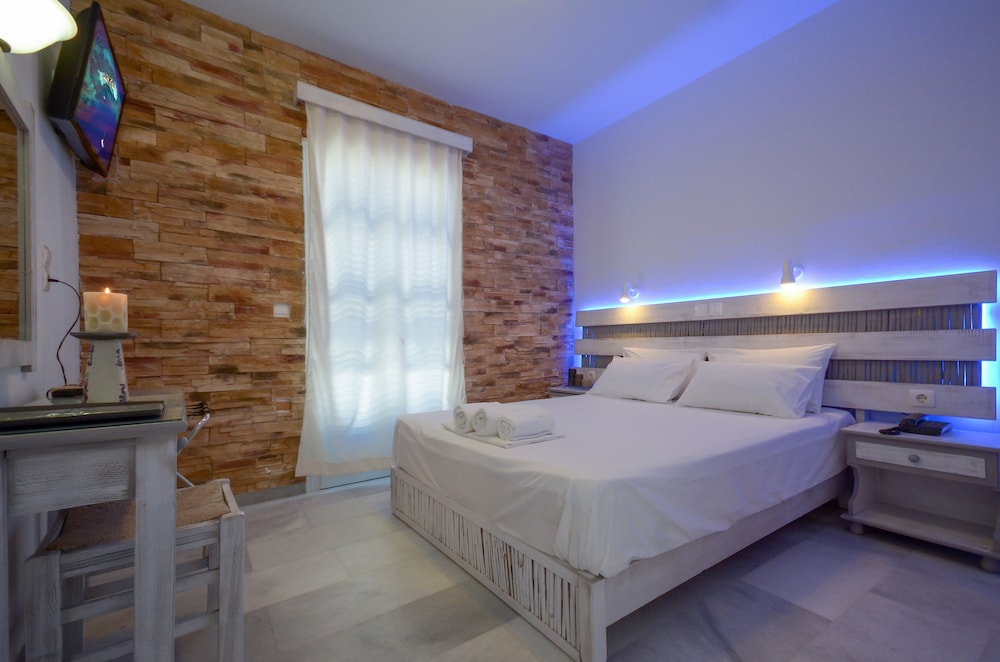 Agios Prokopios Hotel 24/59
