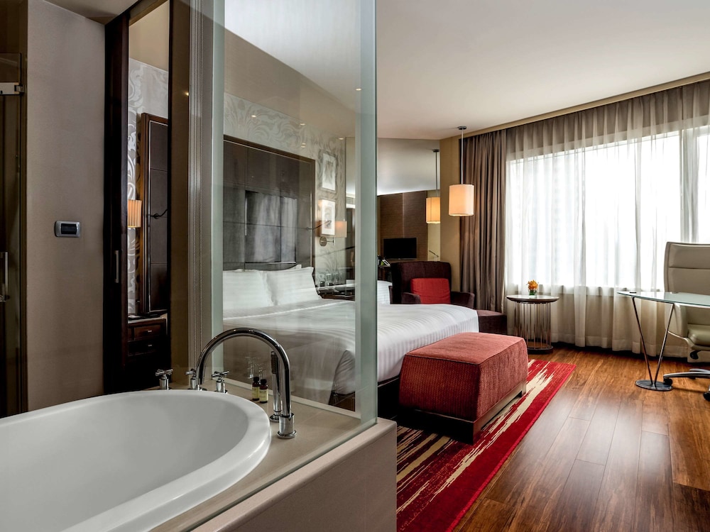 Hilton Bangkok Grande Asoke 14/59