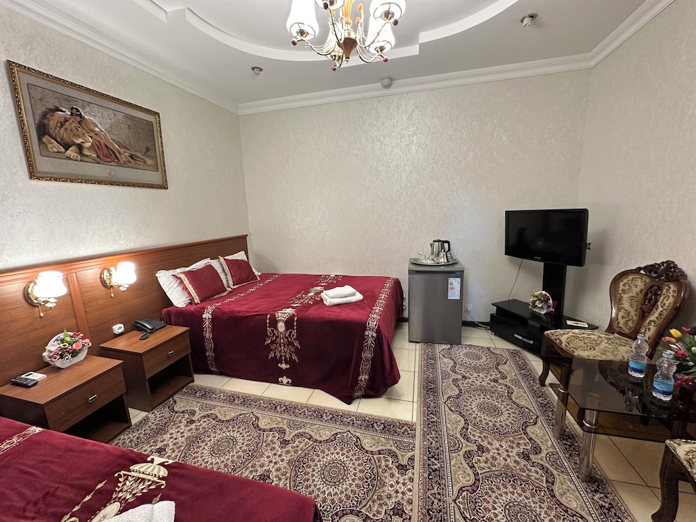 Sarbon Hotel 49/72