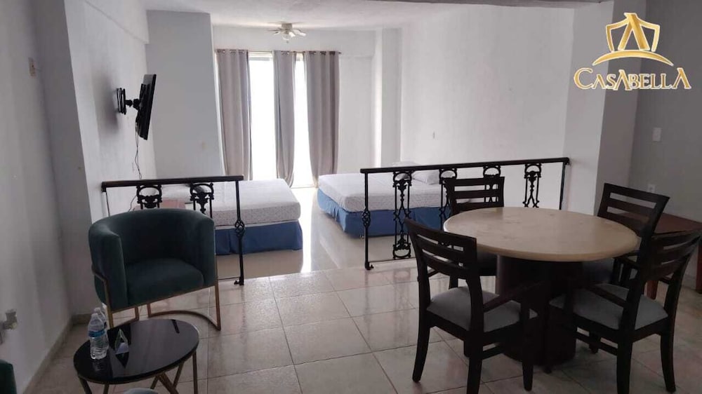 Casabella Art/Boutique Hotel 50/70
