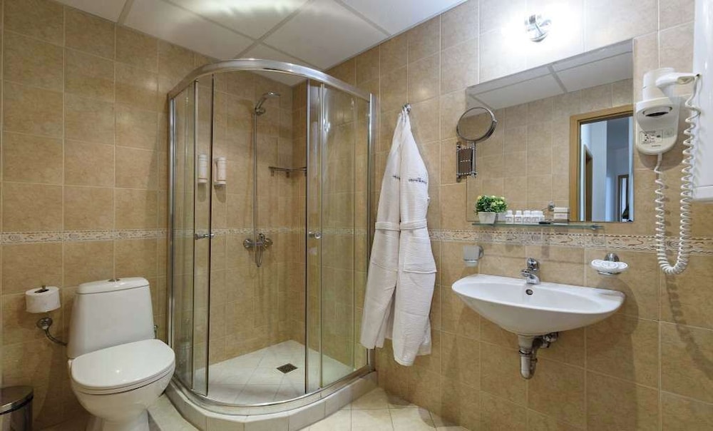 Grand Royale Apart Hotel & Spa 48/50