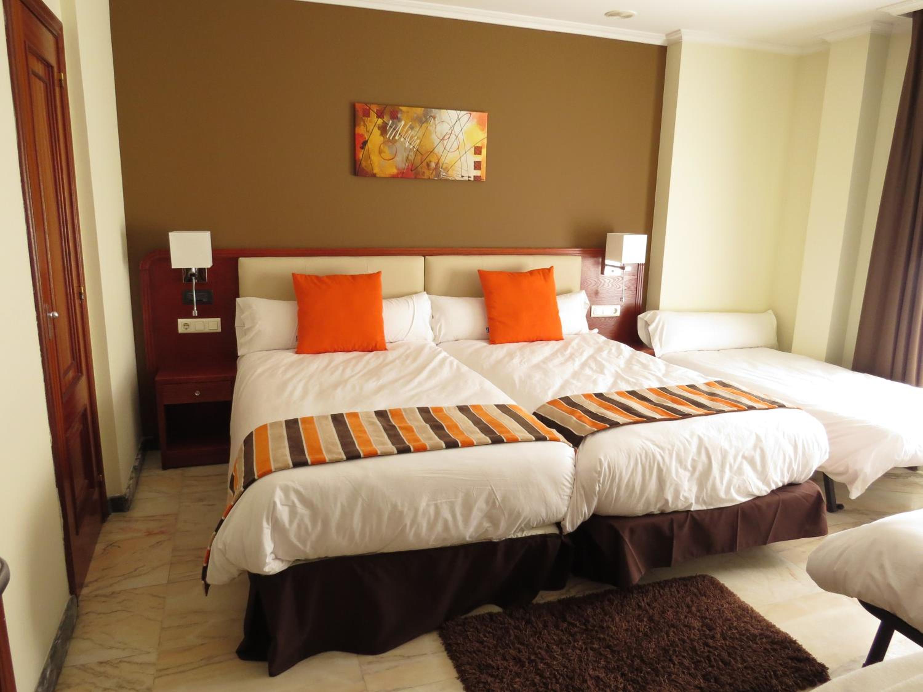 Hotel Anunciada 20/58