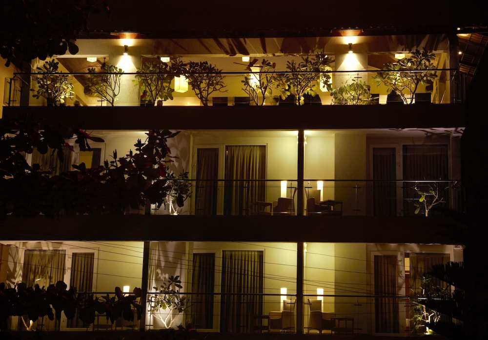Temple Tree Hotel 4/53
