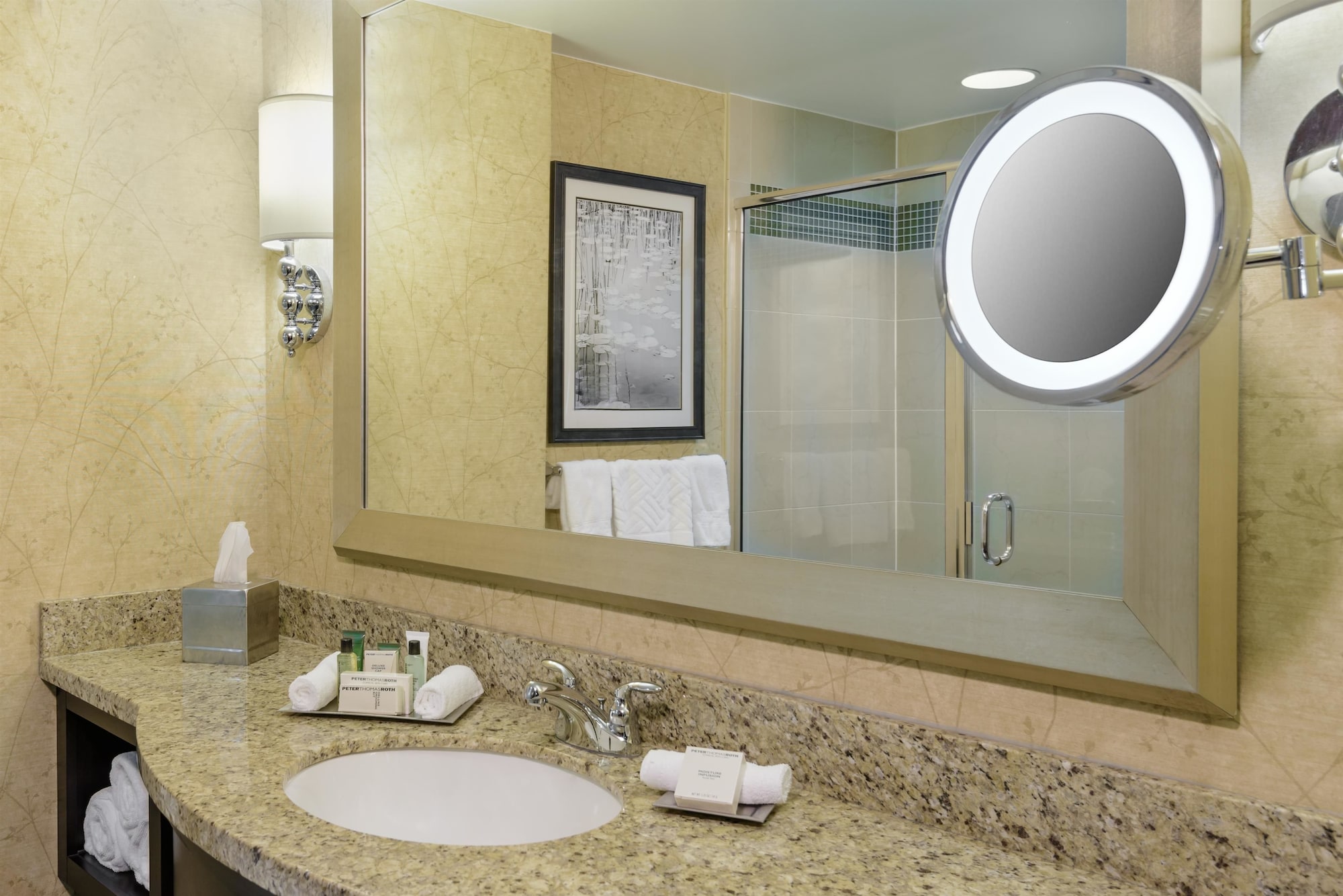 غرفة كلاسيكية بسريرين كوين لذوي الإعاقة، Hilton Richmond Hotel & Spa/Short Pump 7/10