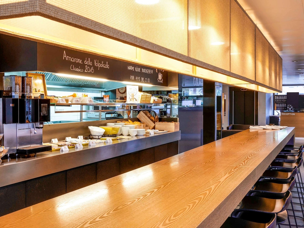 Ibis Zurich Adliswil 59/74