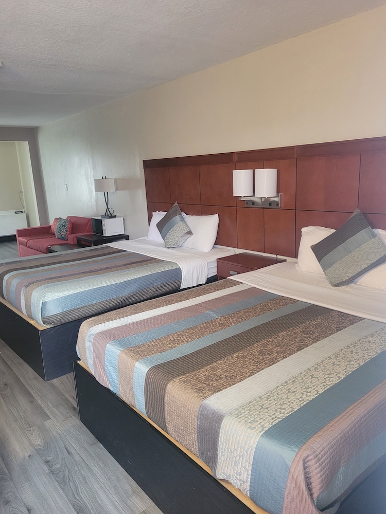7 Nights Stay 35/57