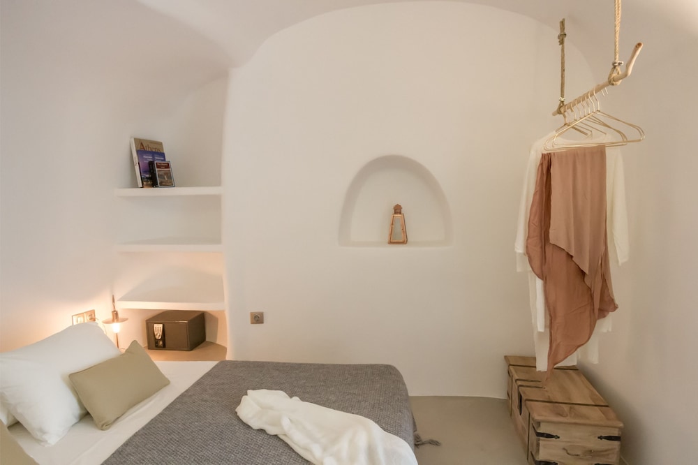 Cleo S Dream Villa 12/36
