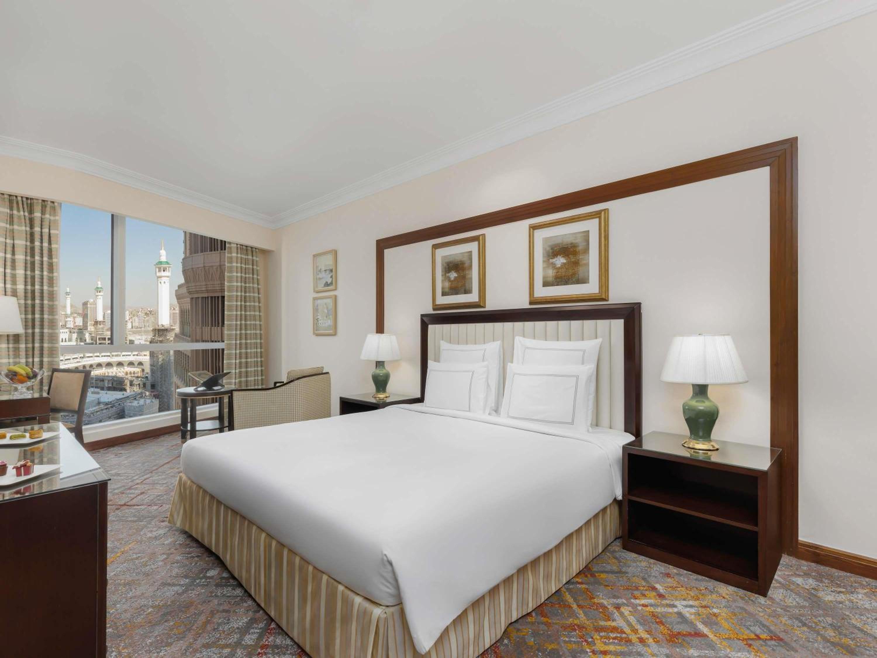 Family Suite, Queen Bed, Partial Haram View