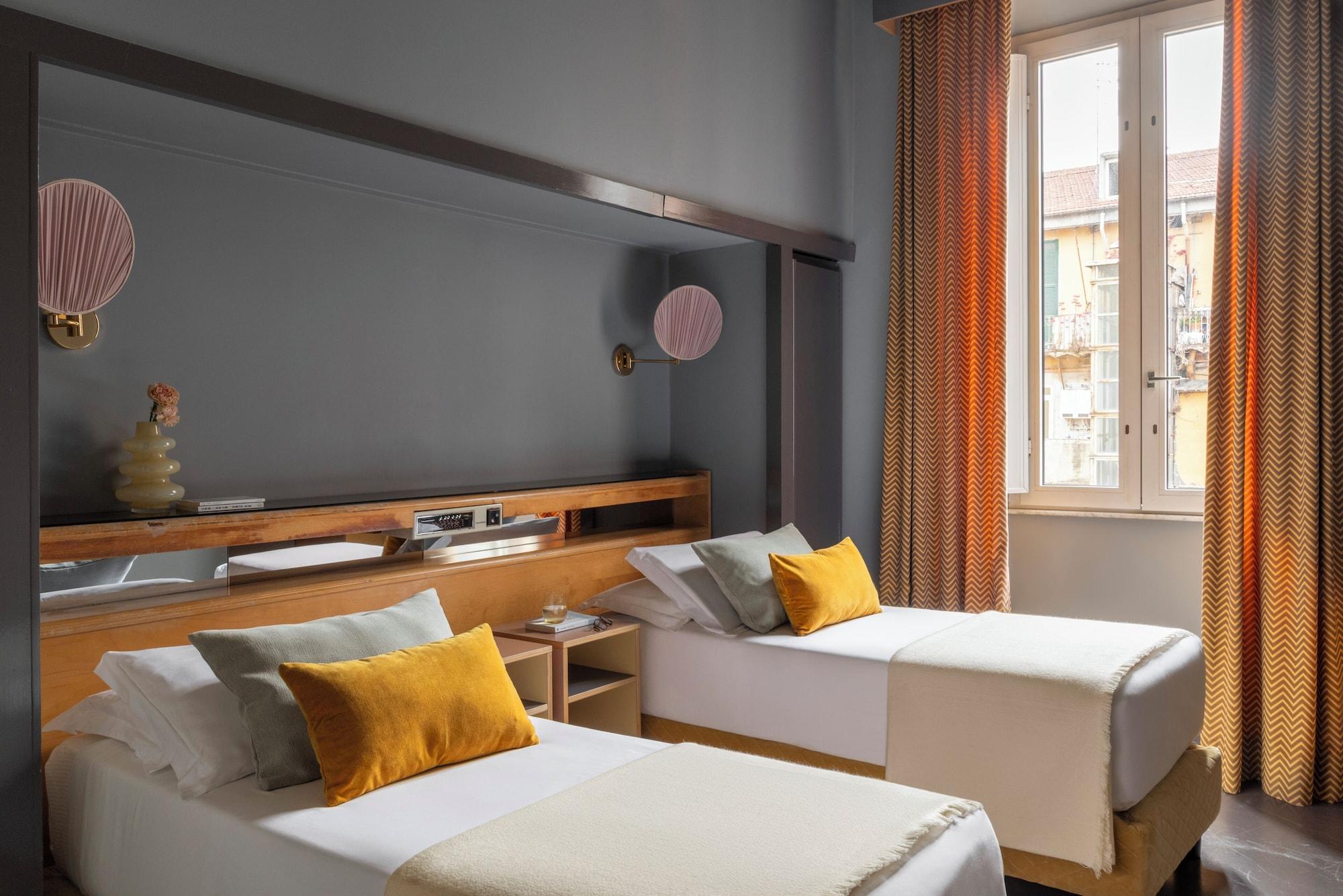 غرفة متصلة عائلية، Milani Hotel 4/7