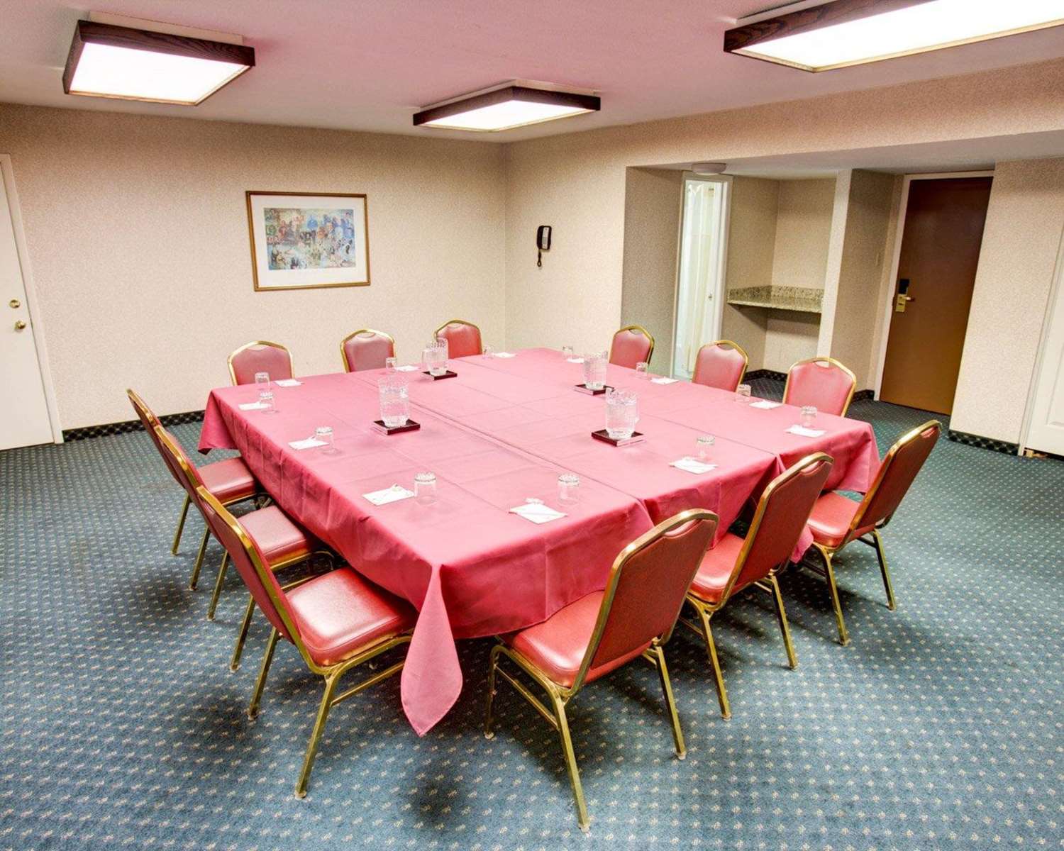 Comfort Inn Conference Center Pittsburgh Penn Hills 19/29