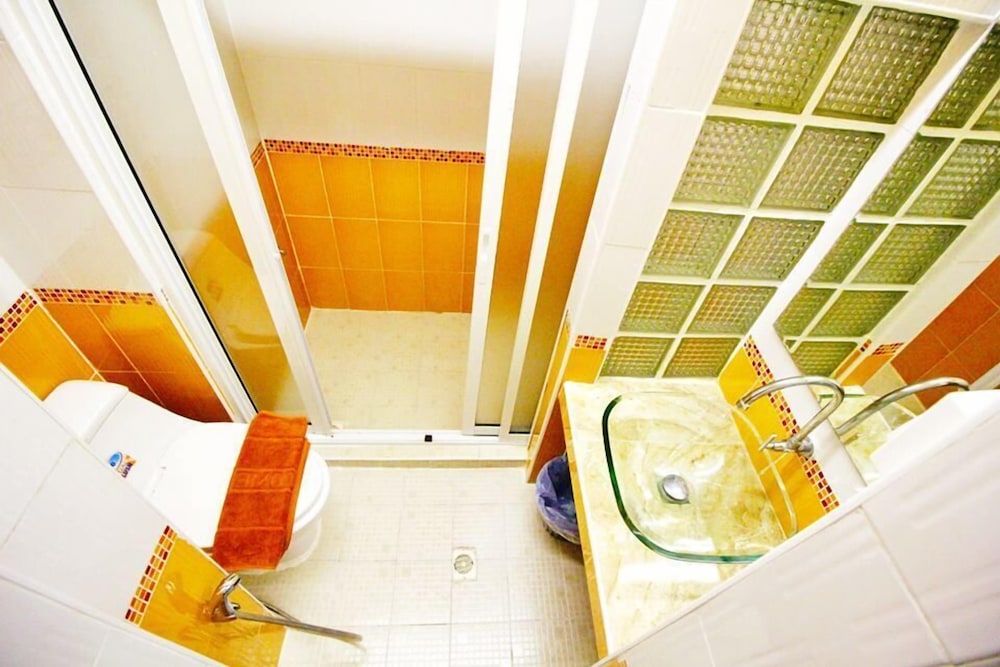 Ac Habitat Bangkok 34/58