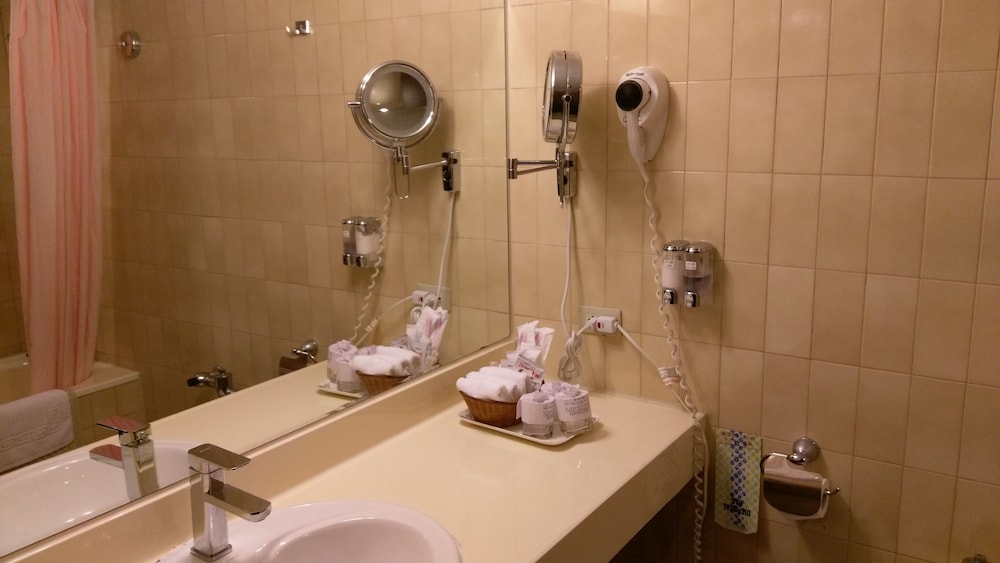 Premier Hotel 9/28
