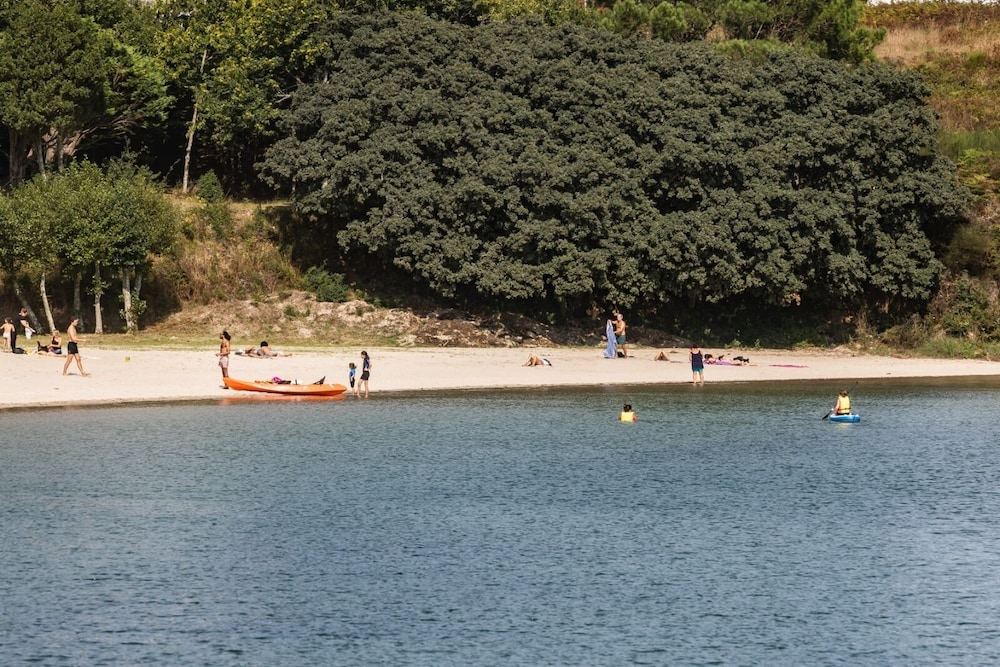 Hotel Playa De Camariñas 49/65