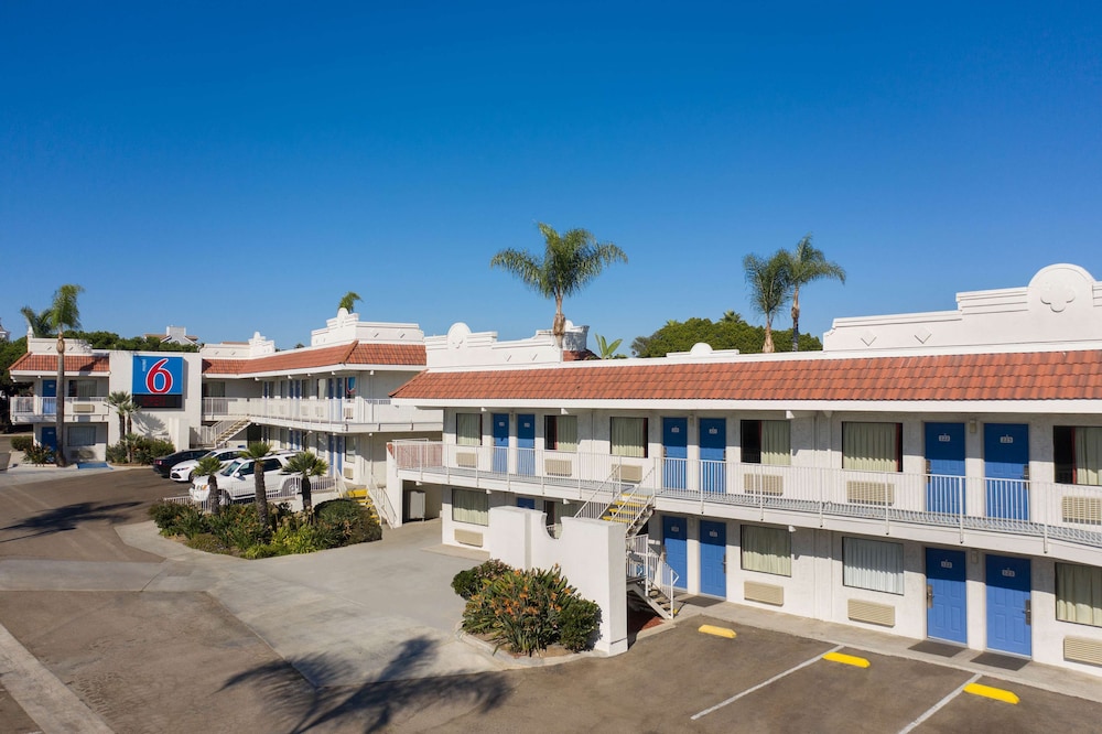 Motel6 Carlsbad, CA - Near Legoland in CARLSBAD - CA